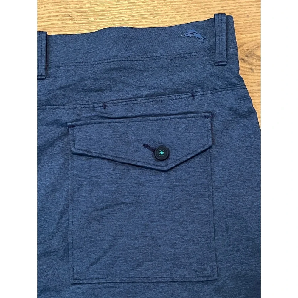 Tommy Bahama Boracay Shorts Blue Heathered Golf Flat Front Casual Logo Mens 40